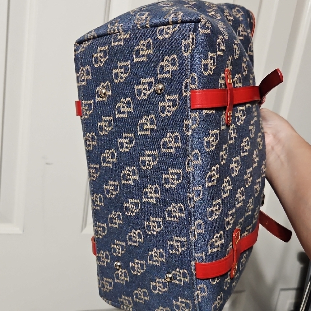 Dooney & Bourke EUC Denim Signature Tote - Picture 3 of 16